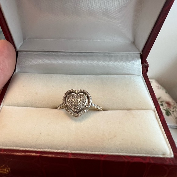Diamond ring - Picture 15 of 16